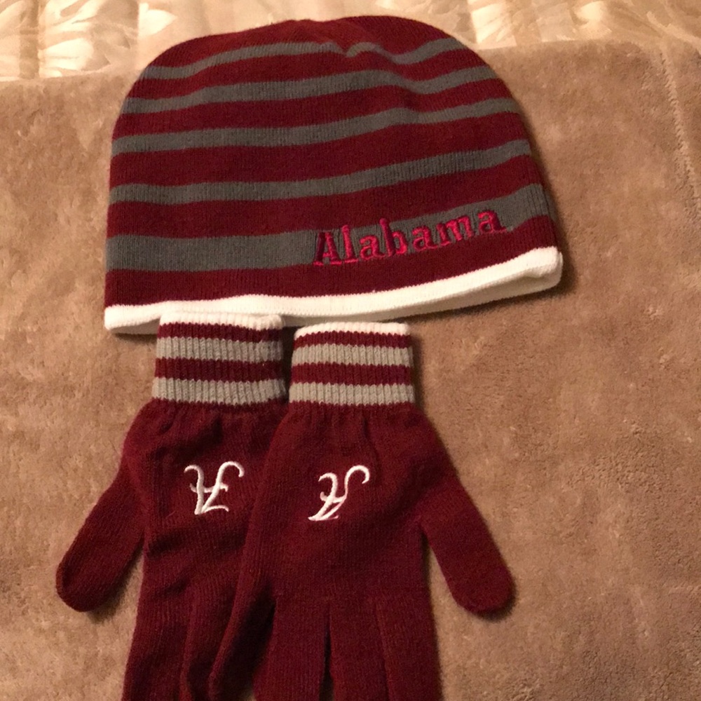 Alabama Crimson Tide RTR beanie and glove set